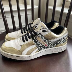 Reebok Gold Foil Leopard Print Sneakers Athletic Shoes 9.5